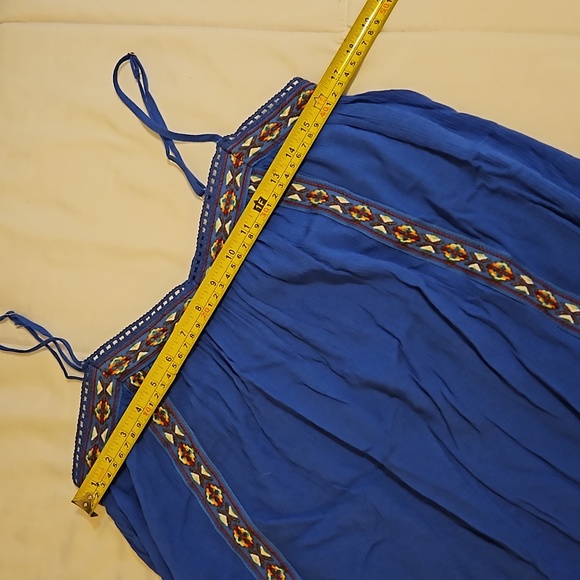 Dress NWOT - Picture 4 of 6